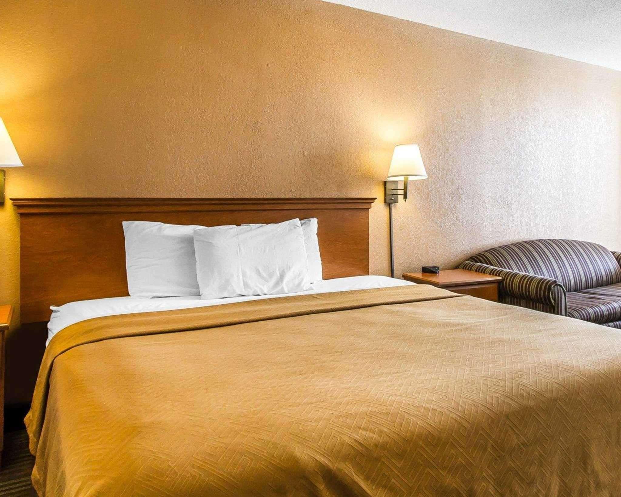 Econo Lodge Inn & Suites Near Bricktown Oklahoma City Eksteriør billede