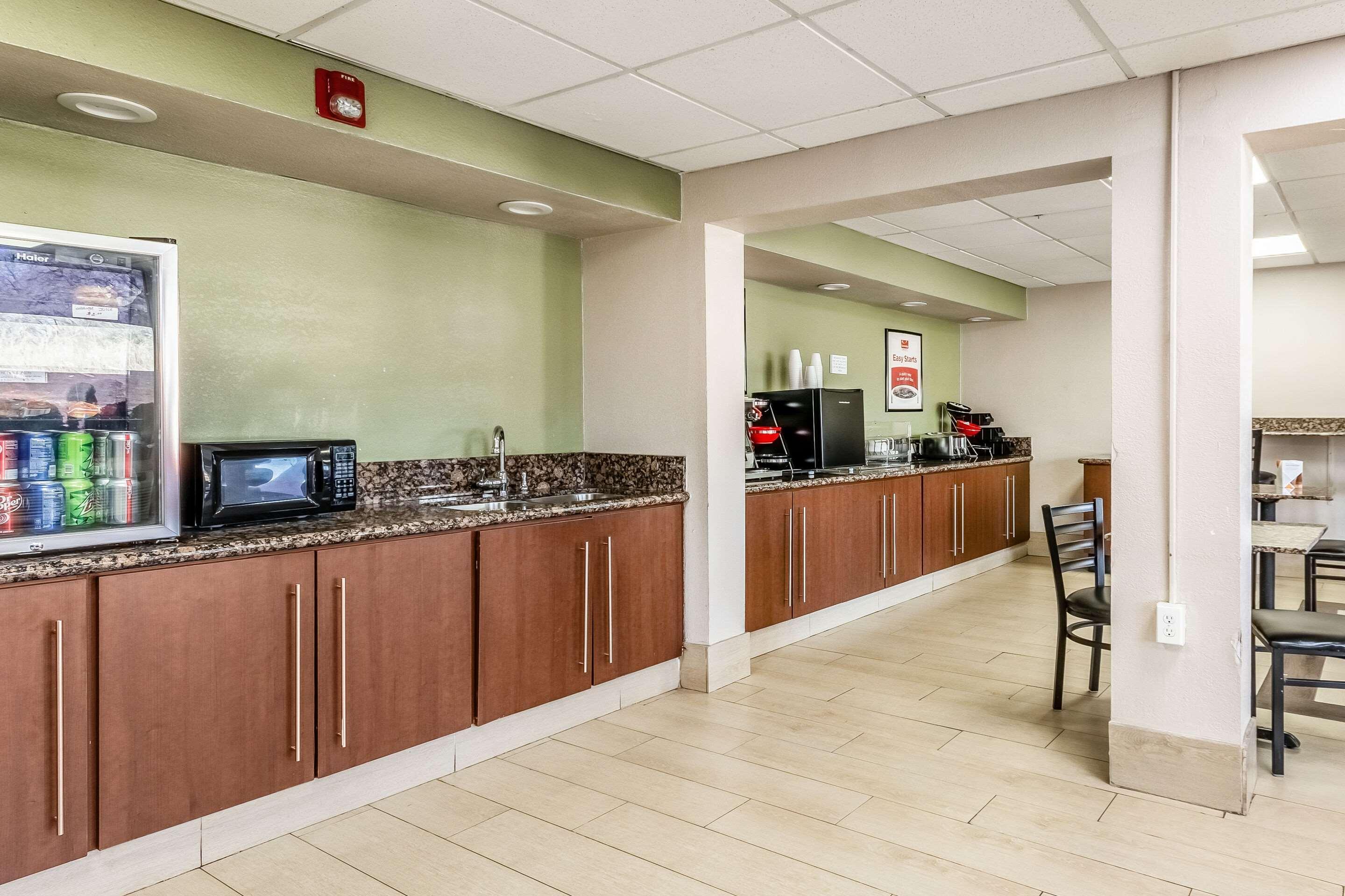 Econo Lodge Inn & Suites Near Bricktown Oklahoma City Eksteriør billede