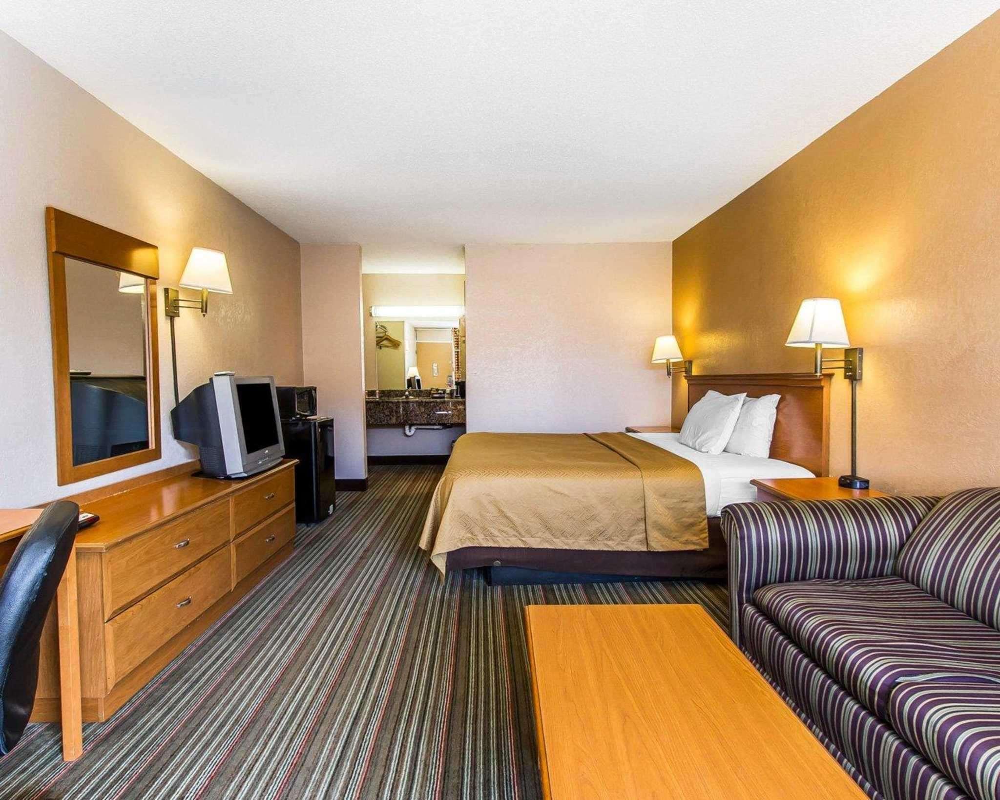 Econo Lodge Inn & Suites Near Bricktown Oklahoma City Eksteriør billede