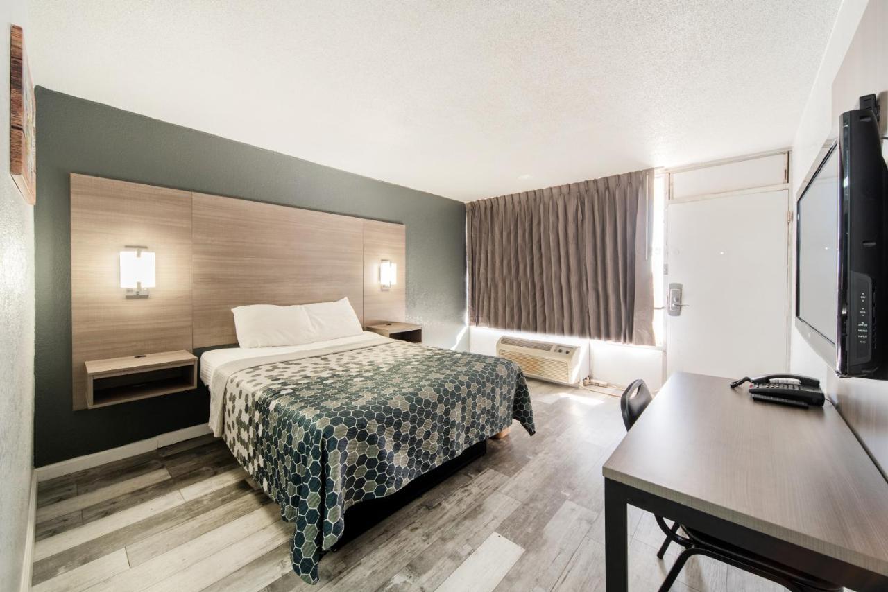 Econo Lodge Inn & Suites Near Bricktown Oklahoma City Eksteriør billede